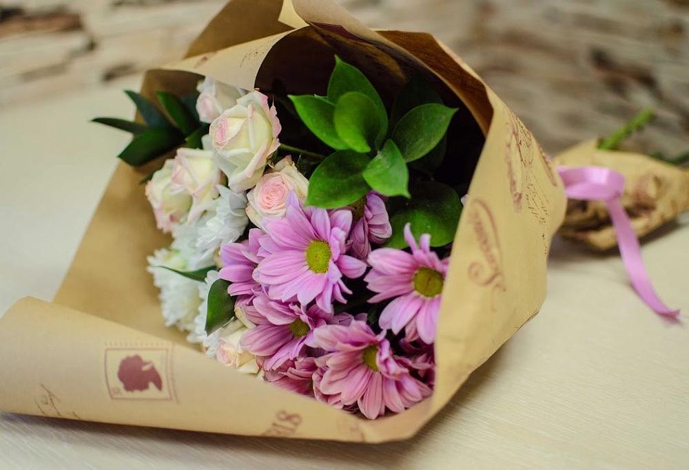 Букет цветов из: Розы и Хризантемы в Головково