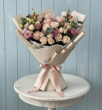 Букет цветов из:  Розы и Лизиантусы #REPLACE_PRED# Головково