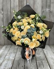 Букет цветов из:  Розы и Лизиантусы #REPLACE_PRED# Головково