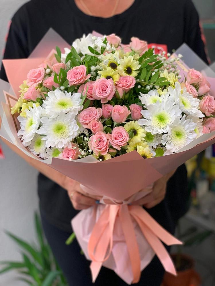 Букет цветов из: Розы и Хризантемы в Головково