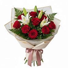 Букет цветов из:  Лилии и Розы в Головково