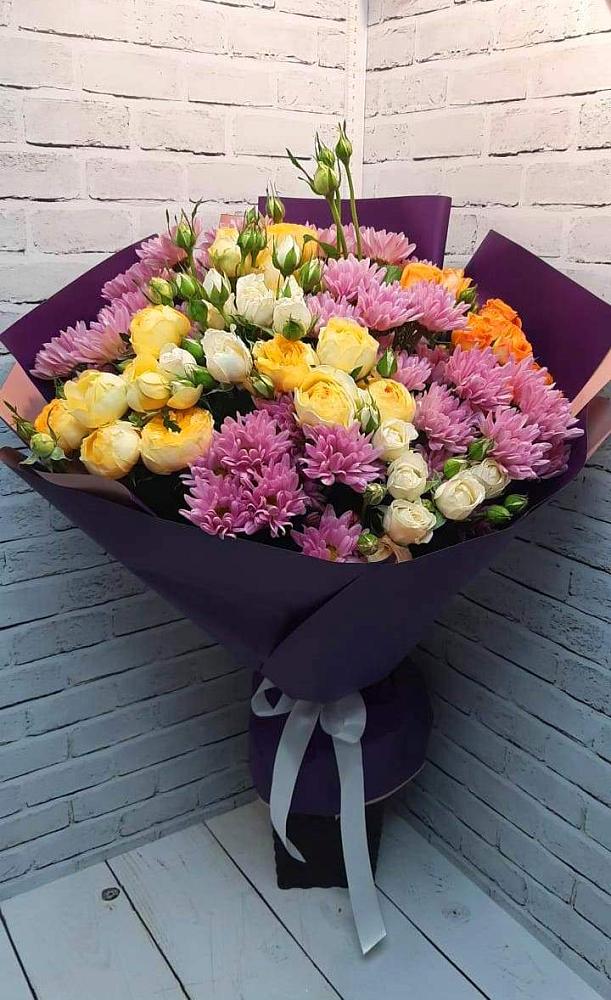 Букет цветов из: Хризантемы и Розы в Головково