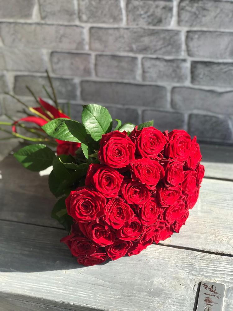 Букет Красные розы Фридом в Головково