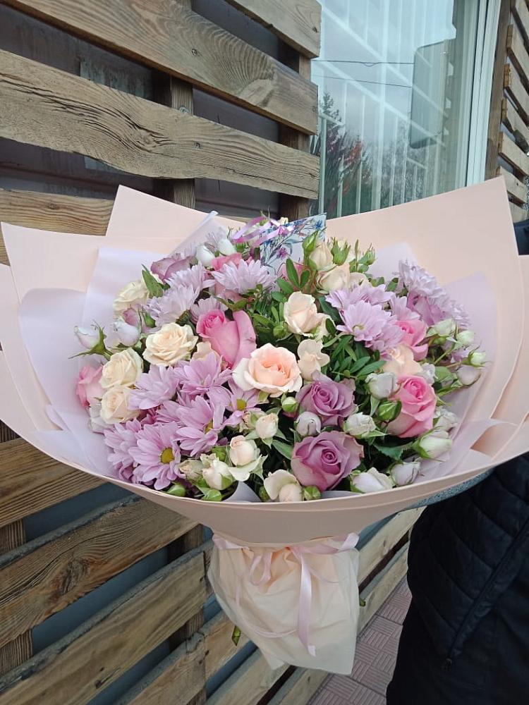 Букет цветов из: Розы и Хризантемы в Головково