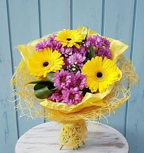 Букет цветов из:  Хризантемы и Герберы в Головково