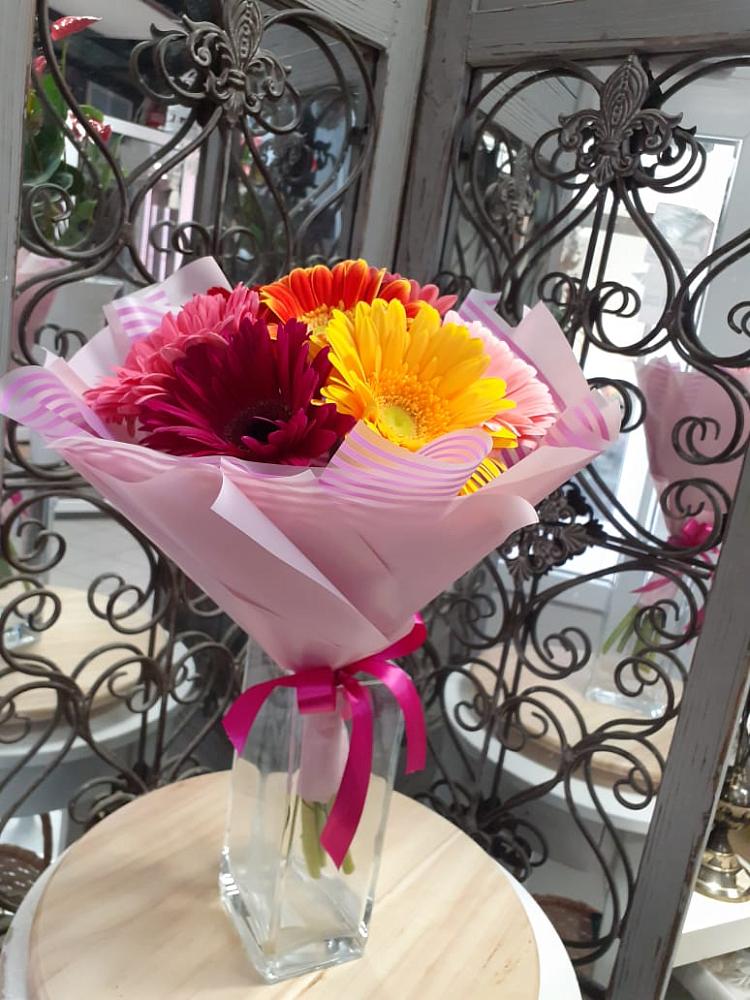 Букет цветов из: Герберы в Головково