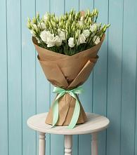 Букет цветов из:  Лизиантусы в Головково