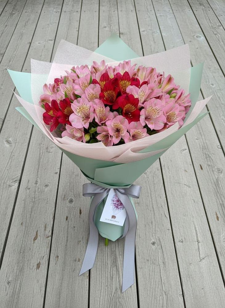 Букет цветов из: Альстромерии в Головково